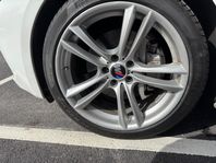 Fyra däck på fälg till BMW