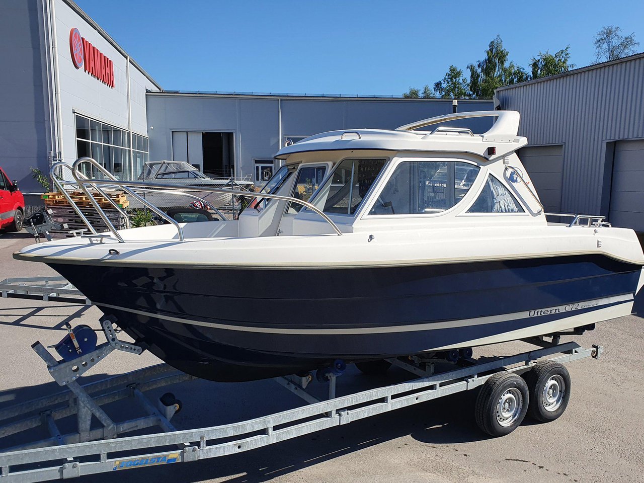 Uttern C72 Exclusive