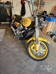 Suzuki VZ 1600.