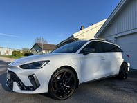 Cupra Leon VZ eHybrid 12mil räckvidd DCC dragkrok värmare