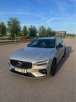 Volvo V60 B4 Diesel R-Design 