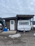 Förgård med Carport till husvagnen i Vittjåkk