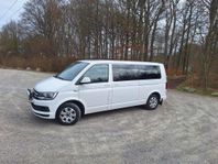 Volkswagen Caravelle, automat, moms bil