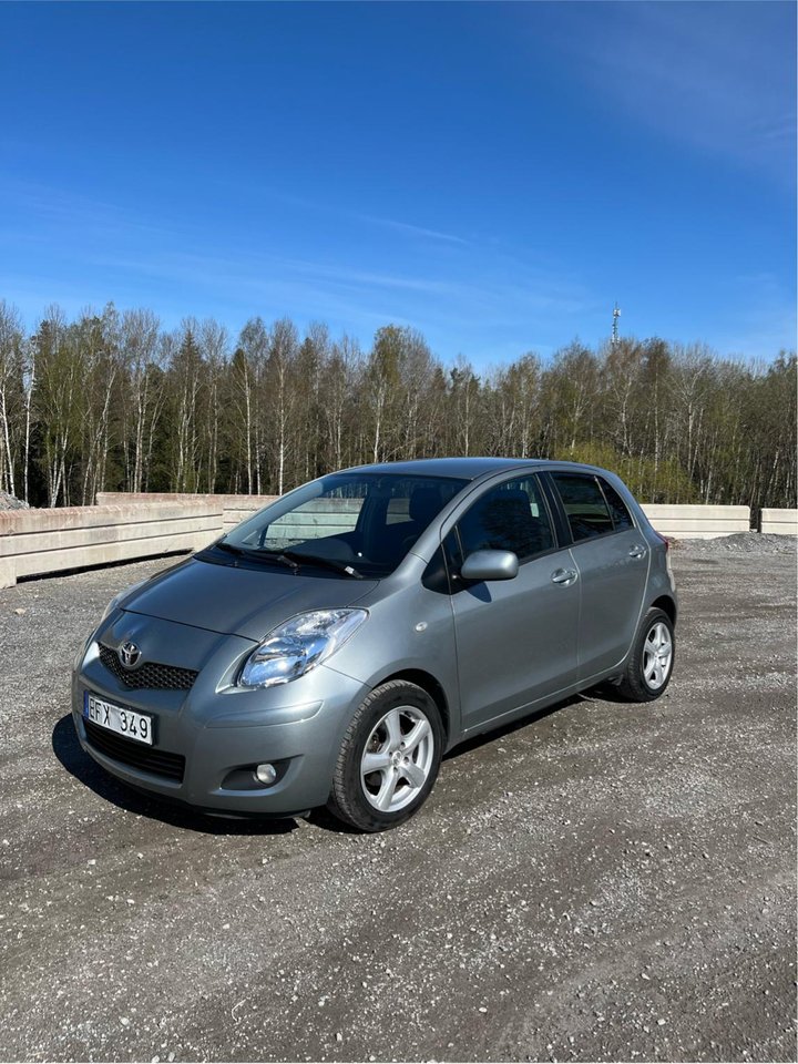 Toyota Yaris 5-dörrar 1.33 Du...