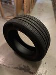Sommardäck 235/45 R17 Continental