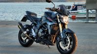Suzuki GSR 750 a *mycket fint skick*