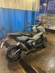 Honda x adv 750