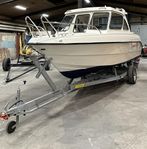 Sandström 620 mittkabin båt med Honda 115 hk