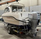 Sandström 620 mittkabin båt med Honda 115 hk