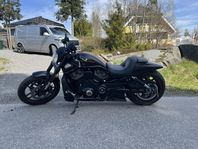 Harley Davidson VRSCDX Night Rod Special