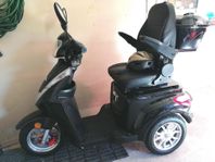 Promenadskoter Taberg T408-2 