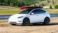 Tesla Model Y Performance K Ö P E S