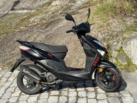Drax RAW 2020 EU-moped klass 1 (45 km/h, bensin)