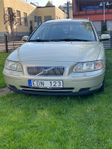 A Traktor Volvo V70 Diesel