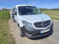 Extremt välvårdad MB Citan Lång 2 ägare