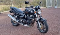 Kawasaki ZR750