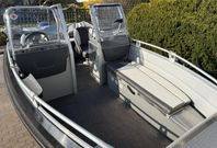 Buster LX 2015 välutrustad med F60 Yamaha endast 80H!