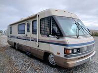 Chevrolet winnebago chieftan