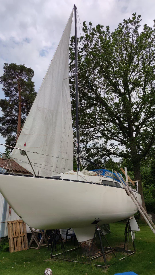 Segelbåt Neptun 27 - "komplett" projektbåt image