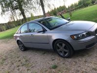 **Läs hela annonsen** Volvo S40 2.4 Kinetic Euro 4