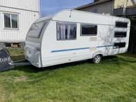 Adria Altea 542 Dt (barnkammarvagn)