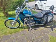 Suzuki intruder 800