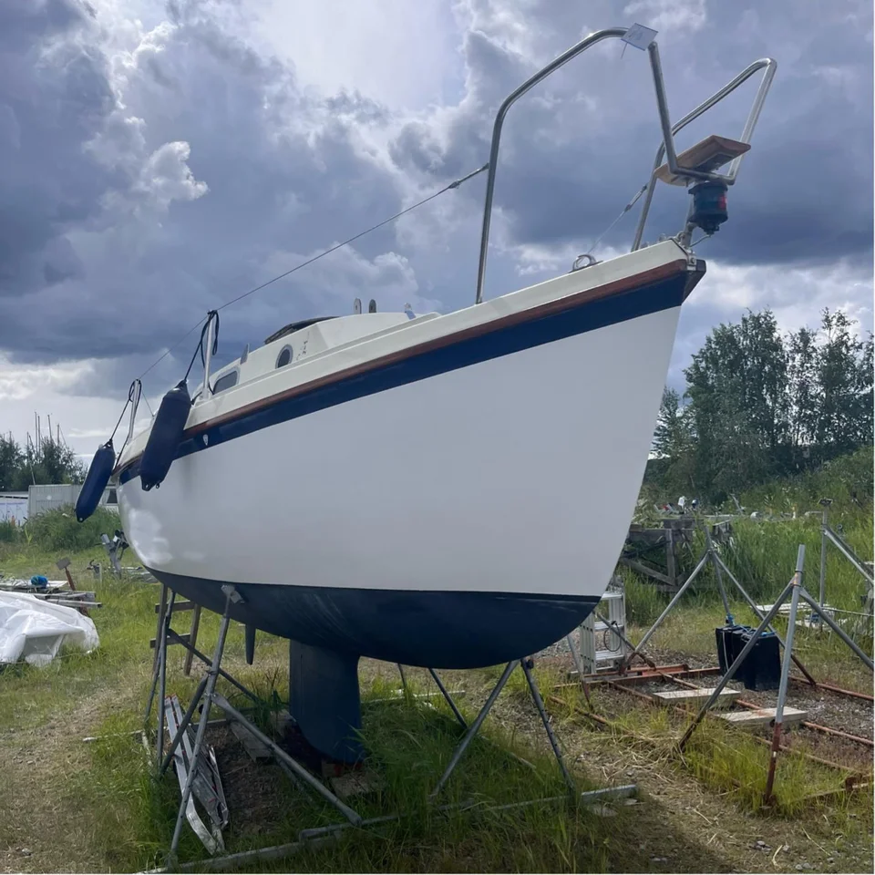 Westerly Cirrus image