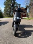 El-moppe klass 1 45km/h 5-6 mil räckvidd
