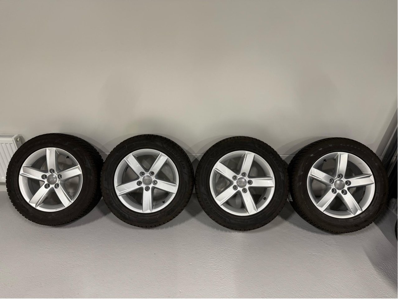 Audi originalfälgar med Nya G...