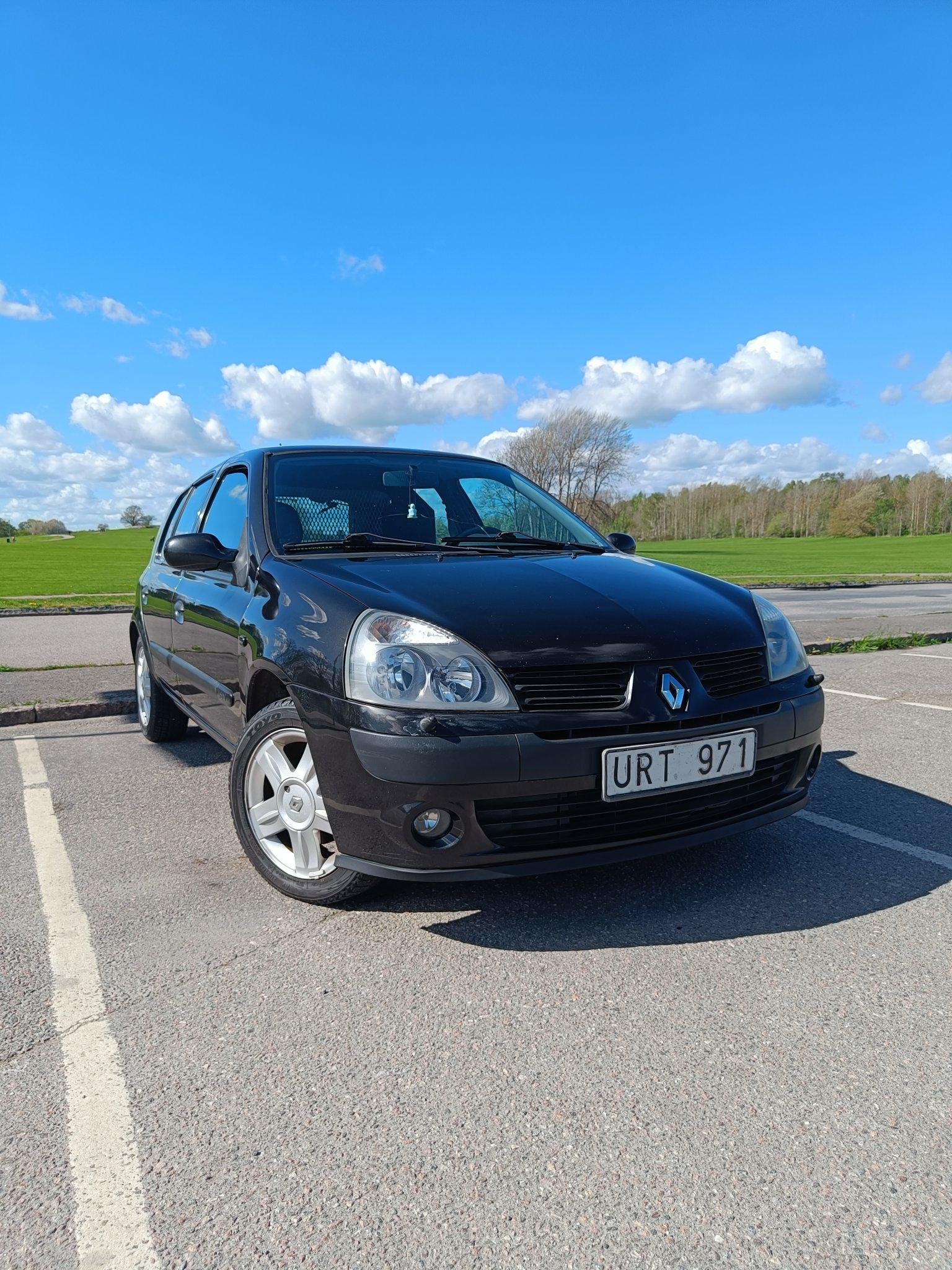 Renault Clio 5-dörrars Halvkombi 1.2 Manuell, 75hk, 2004