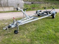 Trailer, en bromsad 80 kvalitetstrailer från Thule/Fogelsta