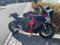 Suzuki GSX-S1000F toppskick 