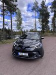 Toyota C-HR Hybrid Executive – JBL, Teknikpaket, Navigation