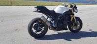 Triumph Speed triple -08