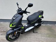 Peugeot Speedfight 4