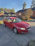 Volvo V70 2.4D Momentum Euro 4