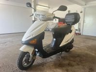 Moped Hyosung sd 50 sense klass ll