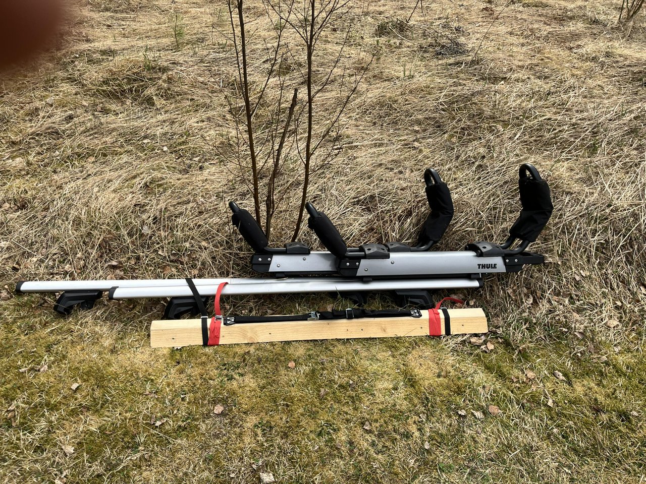 Thule Kajakhållare med lyfth...