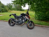 KTM 1290 Superduke R