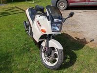 Kawasaki GPX600r "Ninja" 88:a