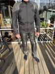 Mc Gortex jacka och Skinnbyxor vattentålig 