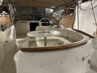 Jeanneau Leader 805 Volvo Penta D4 260 DPH 2006