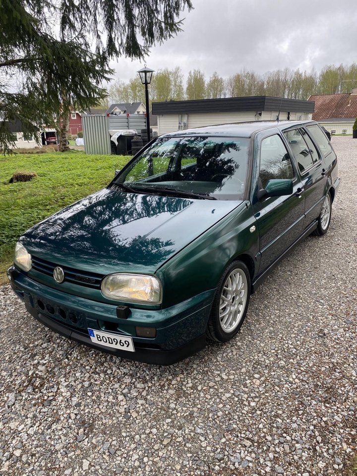 Volkswagen Golf Variant 2.9 V...