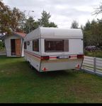 sävsjö clubman 612 GL med solpanelen och tälten