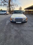 Mercedes-Benz 200 (W124)