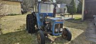 Fordson Super Dexta för ved