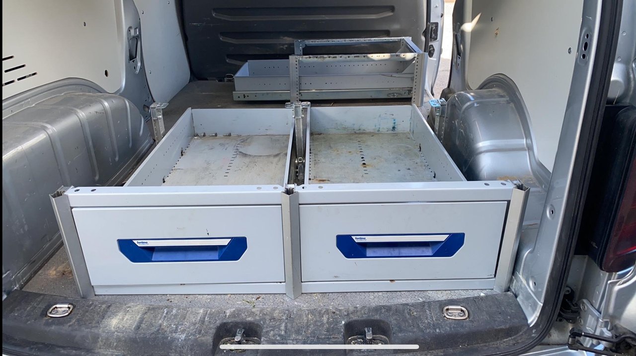 Hyllsystem transportbil