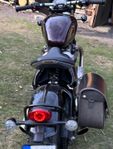 Triumph bobber 2017