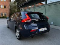 Volvo V40 T3 Momentum (150hk) | Ny Kamrem | Panoramatak