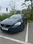 Volvo V40 D2 Geartronic Momentum Euro 6/besiktad/ kamrem byt